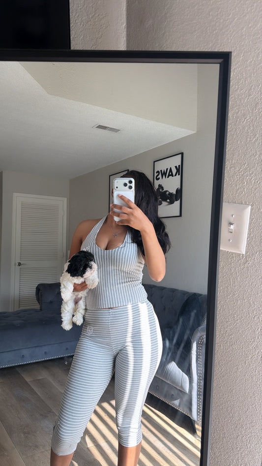 Adoré Three-piece set (grey)